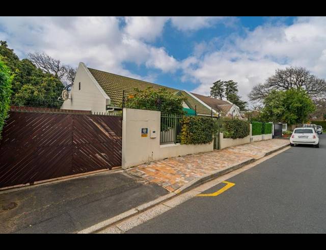 3 BEDROOM HOUSE FOR SALE IN RONDEBOSCH